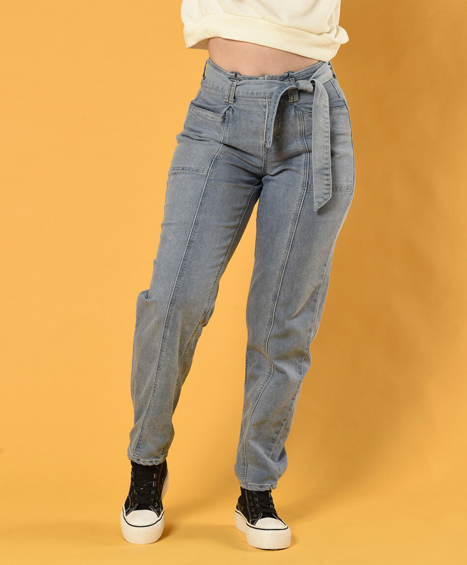 Jeans mom lazo