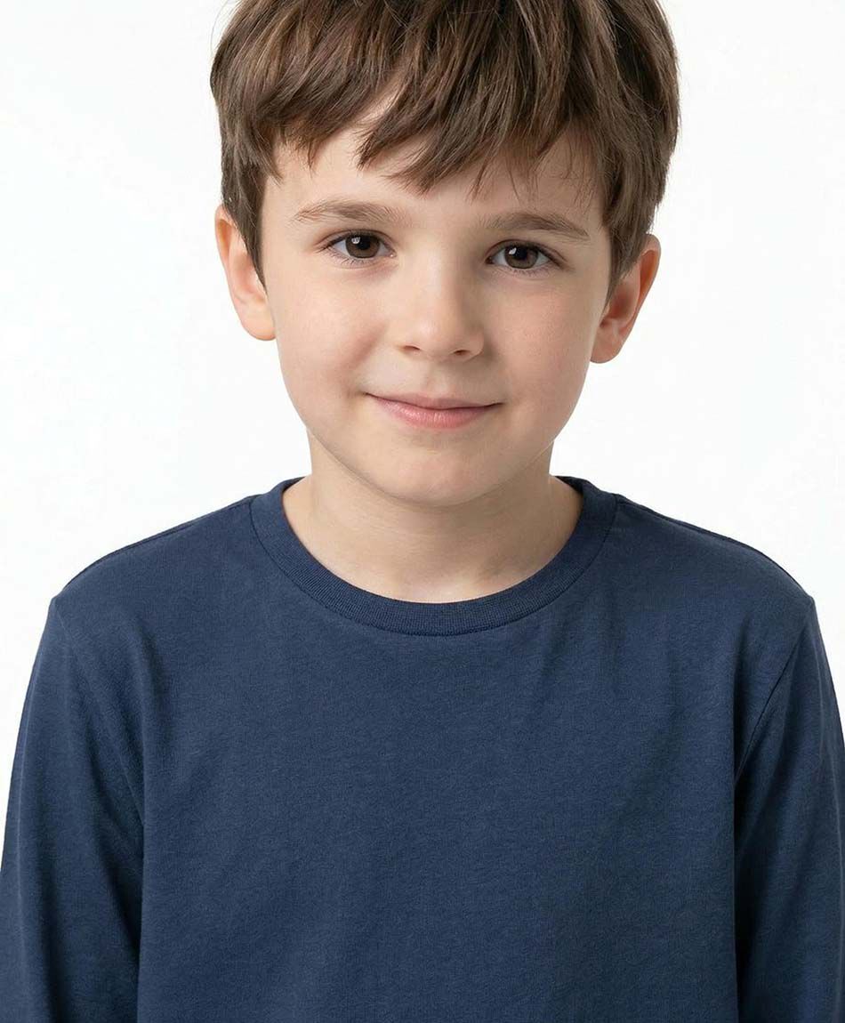 Remera ni&ntilde;o b&aacute;sica manga larga