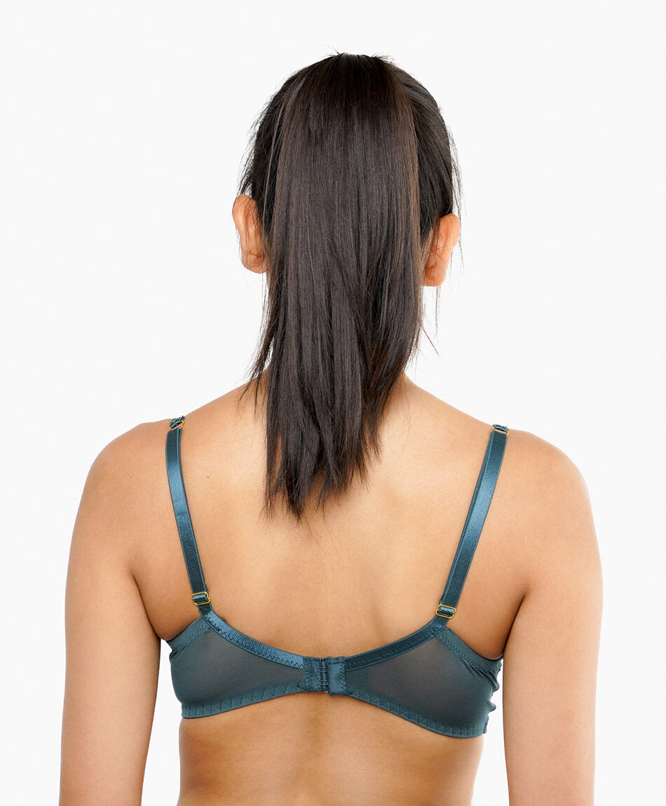 Corpi&ntilde;o mujer encajes sat&iacute;n