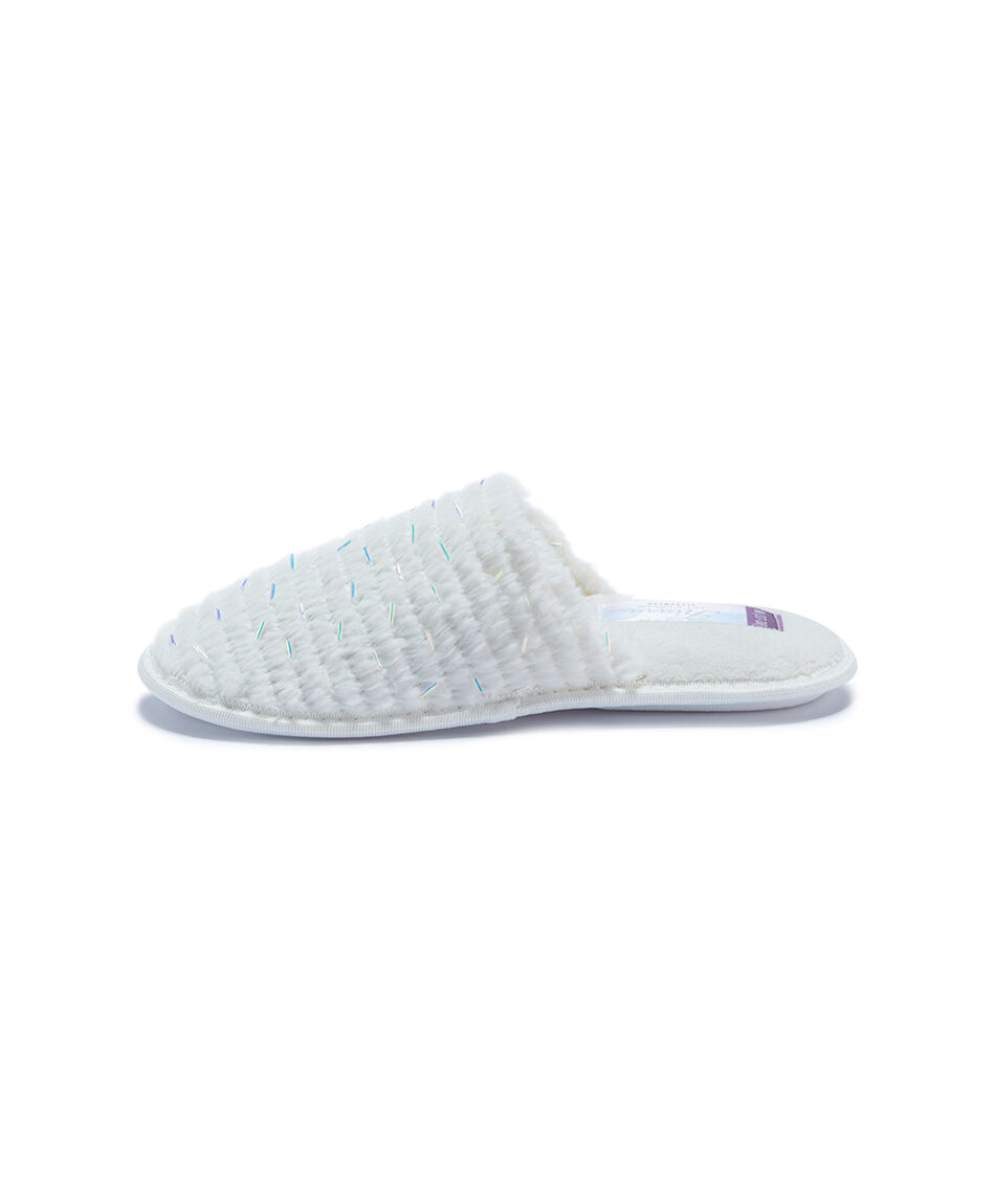 Pantuflas mujer dise&ntilde;o lineal white