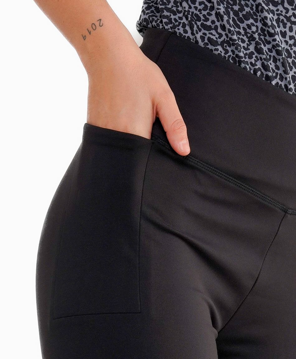 Pantal&oacute;n mujer flare tiro alto