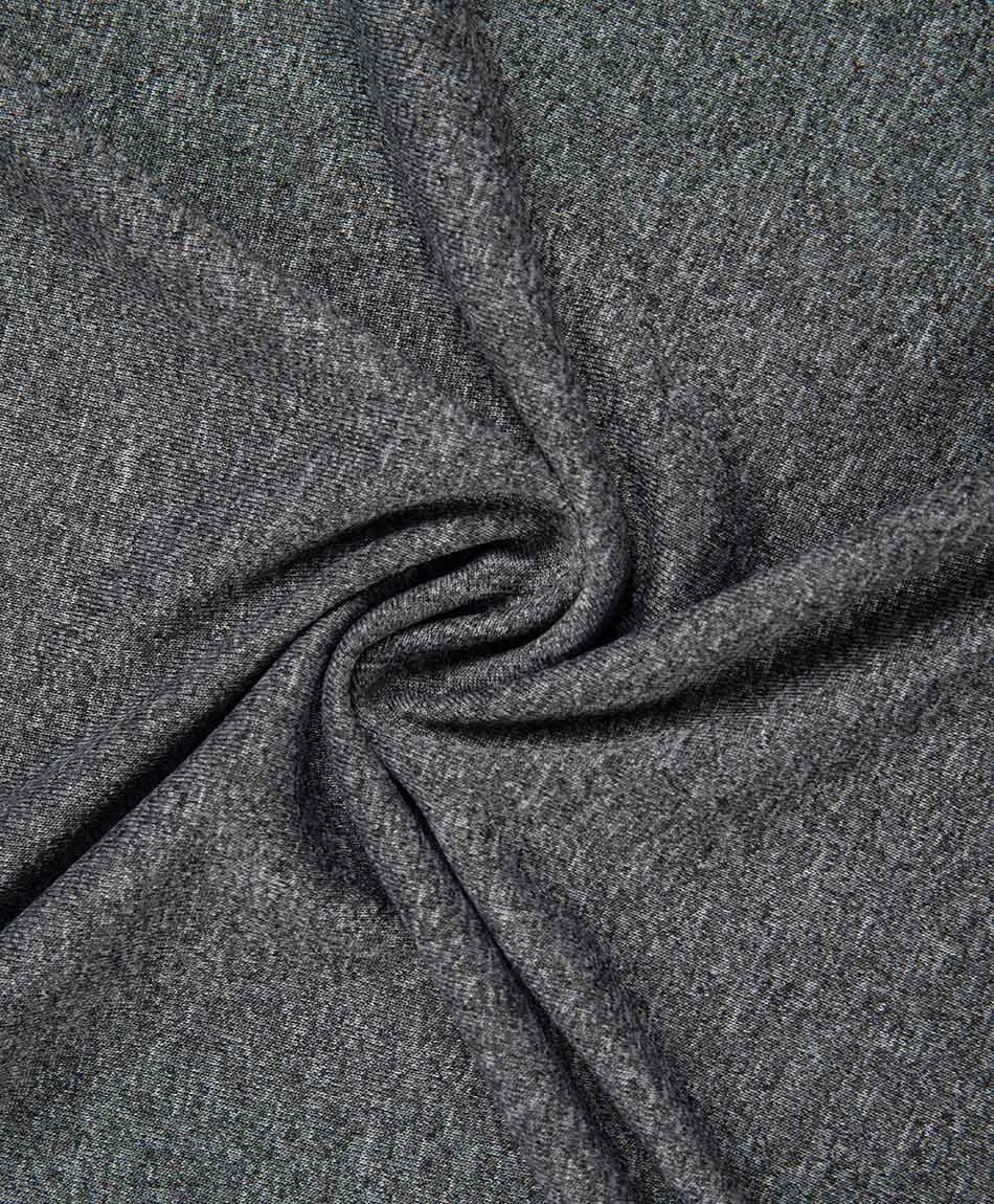 Remera deportiva hombre l&iacute;neas gris