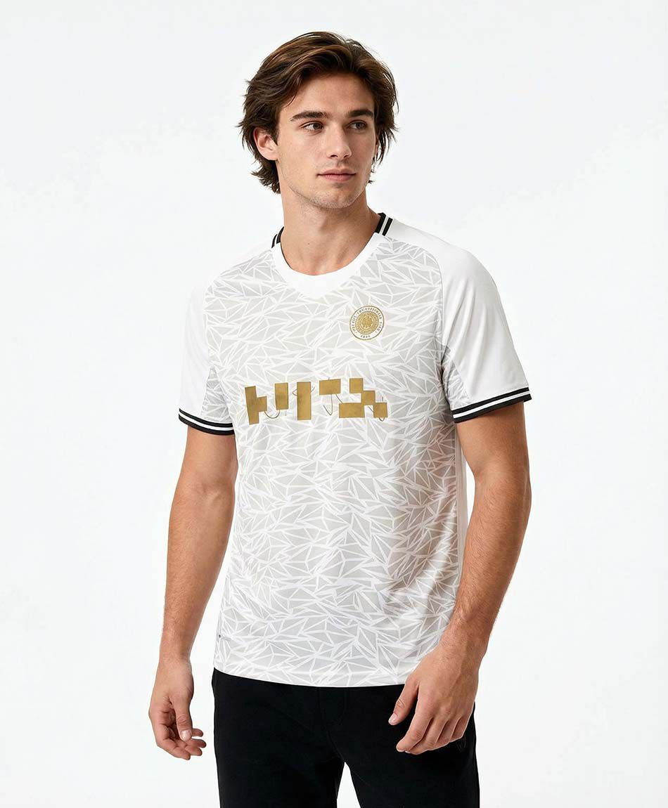 Remera deportiva hombre estilo f&uacute;tbol