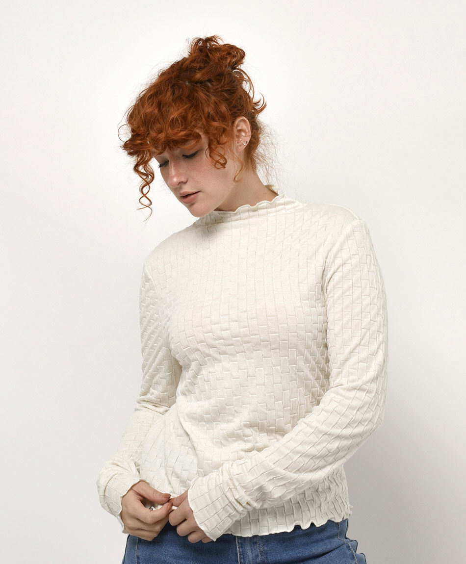 Remera mujer jacquard vuelos