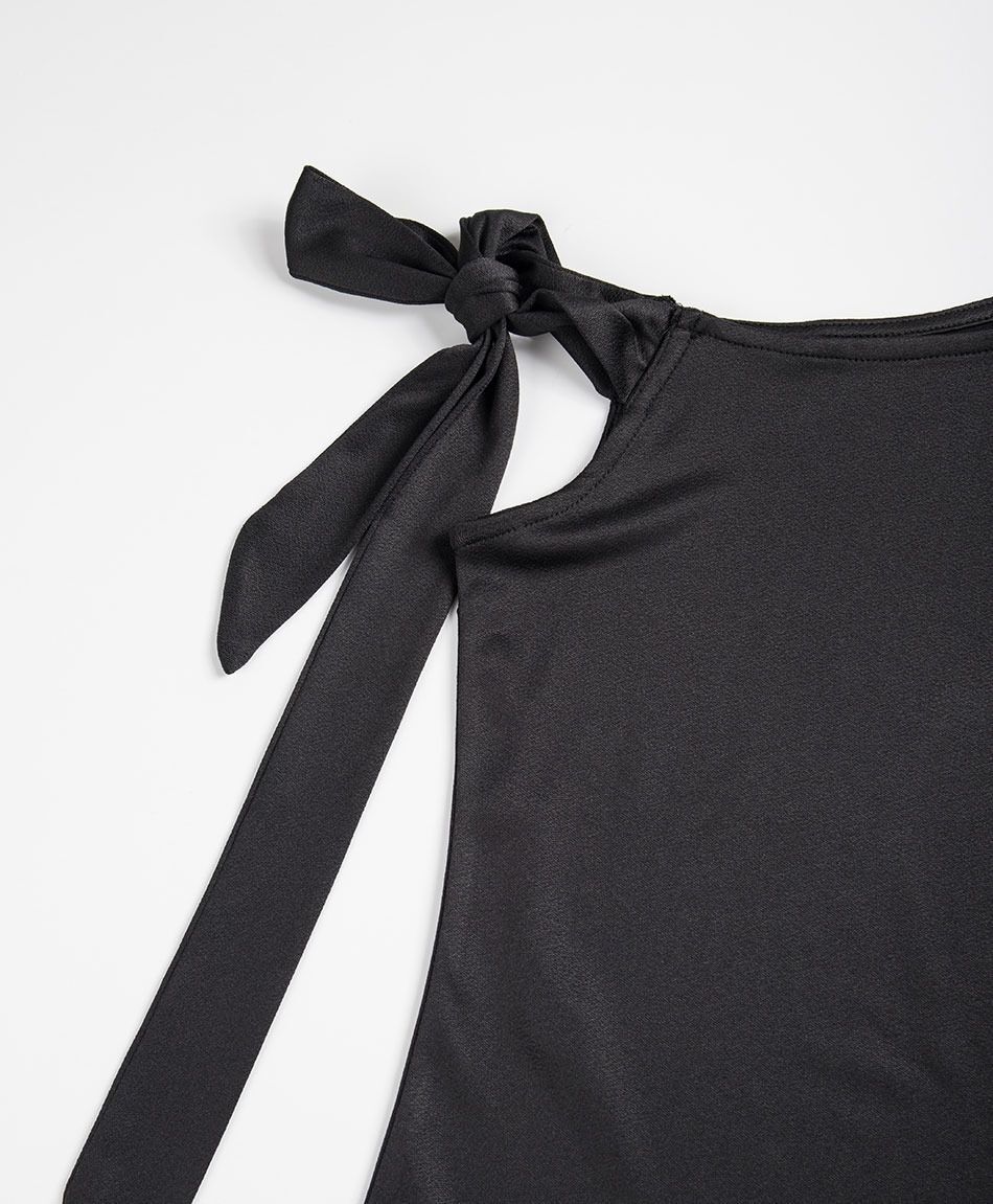 Remera mujer asimetrica lazo negra