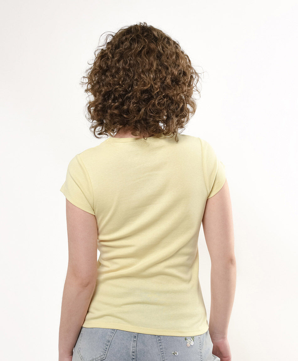 Remera mujer gato bordado