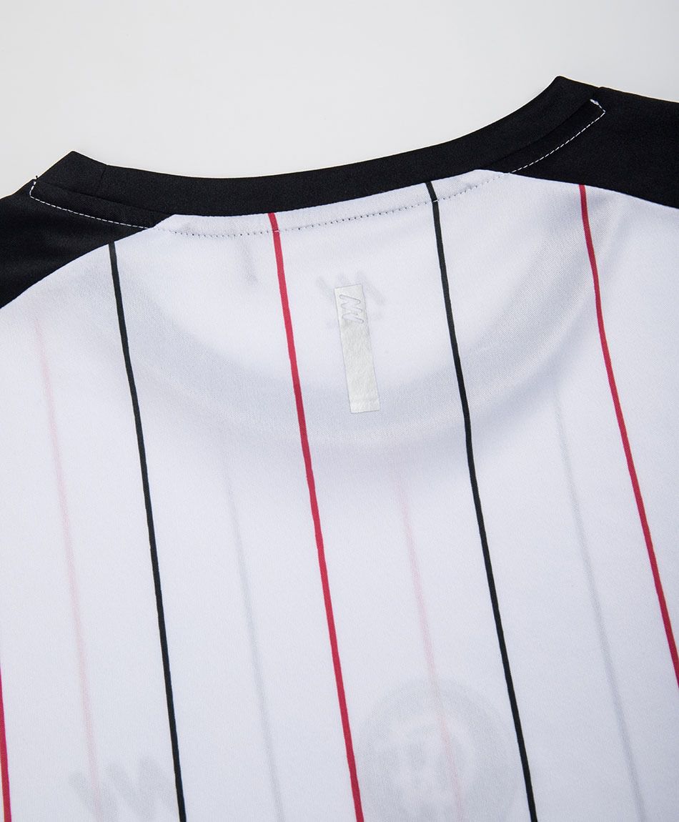 Remera deportiva hombre estilo b&eacute;isbol