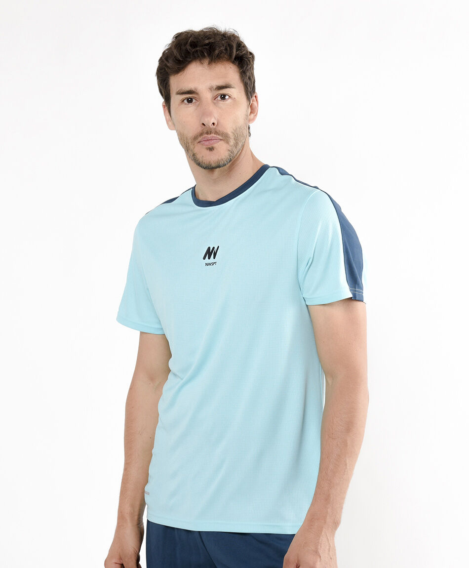 Remera deportiva hombre mesh l&iacute;nea