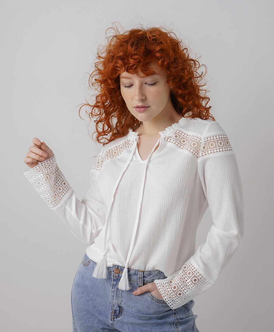 Camisa mujer encajes calados