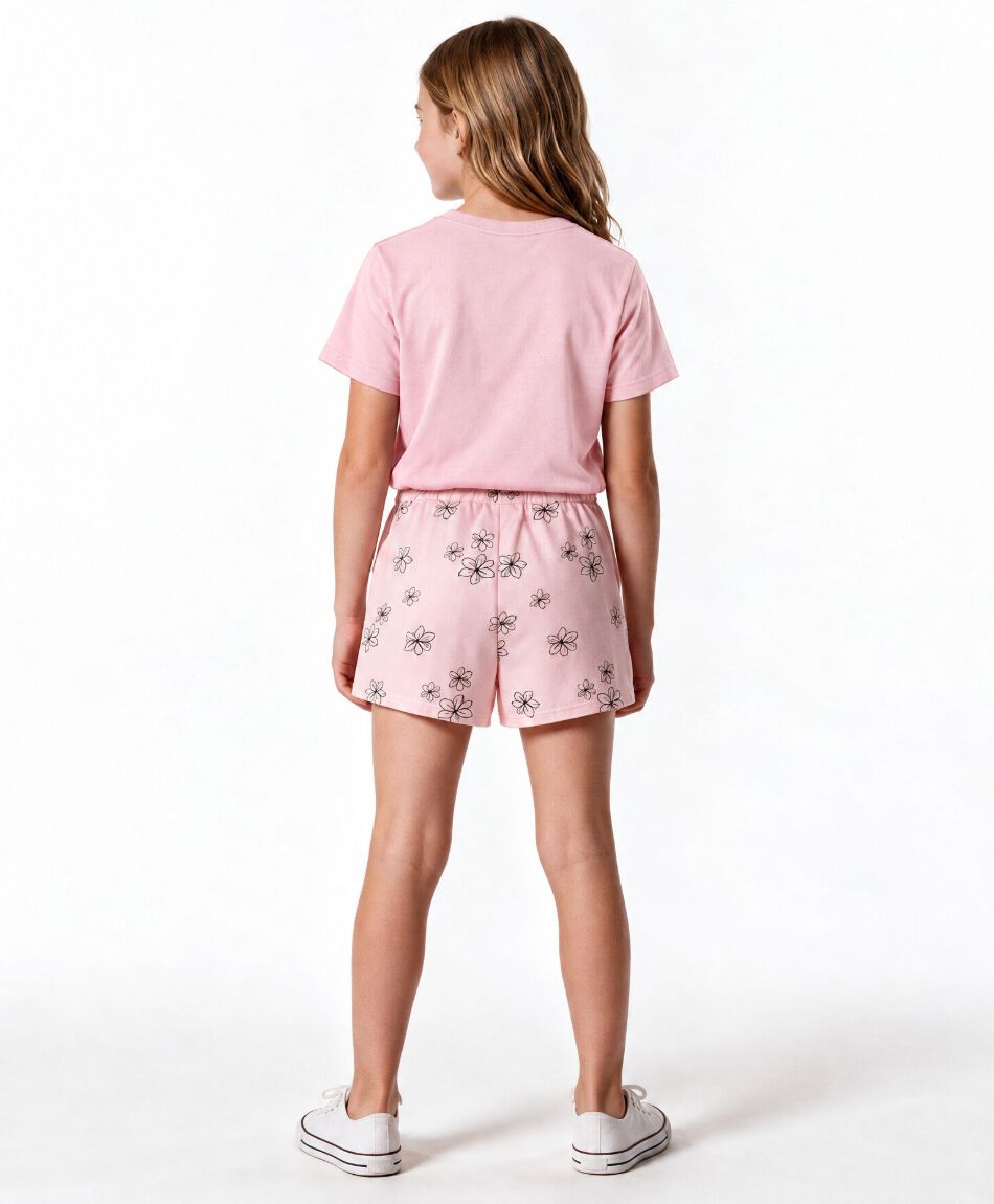 Short ni&ntilde;a flores