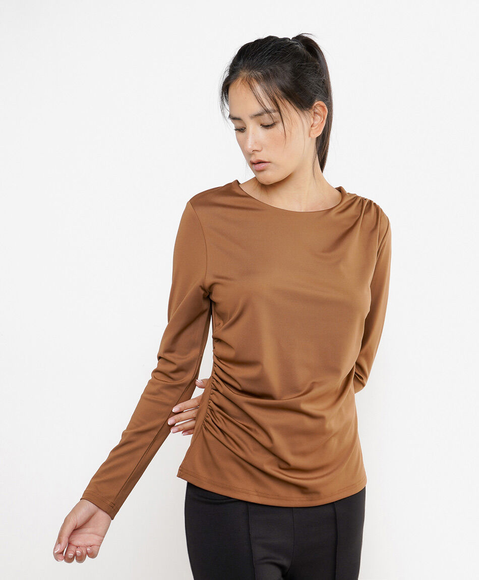 Remera mujer recogido lateral