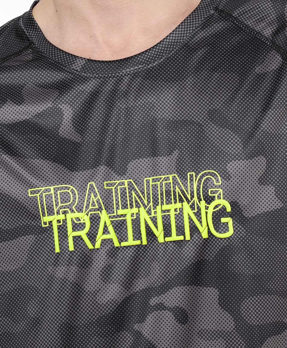Remera deportiva hombre camuflaje
