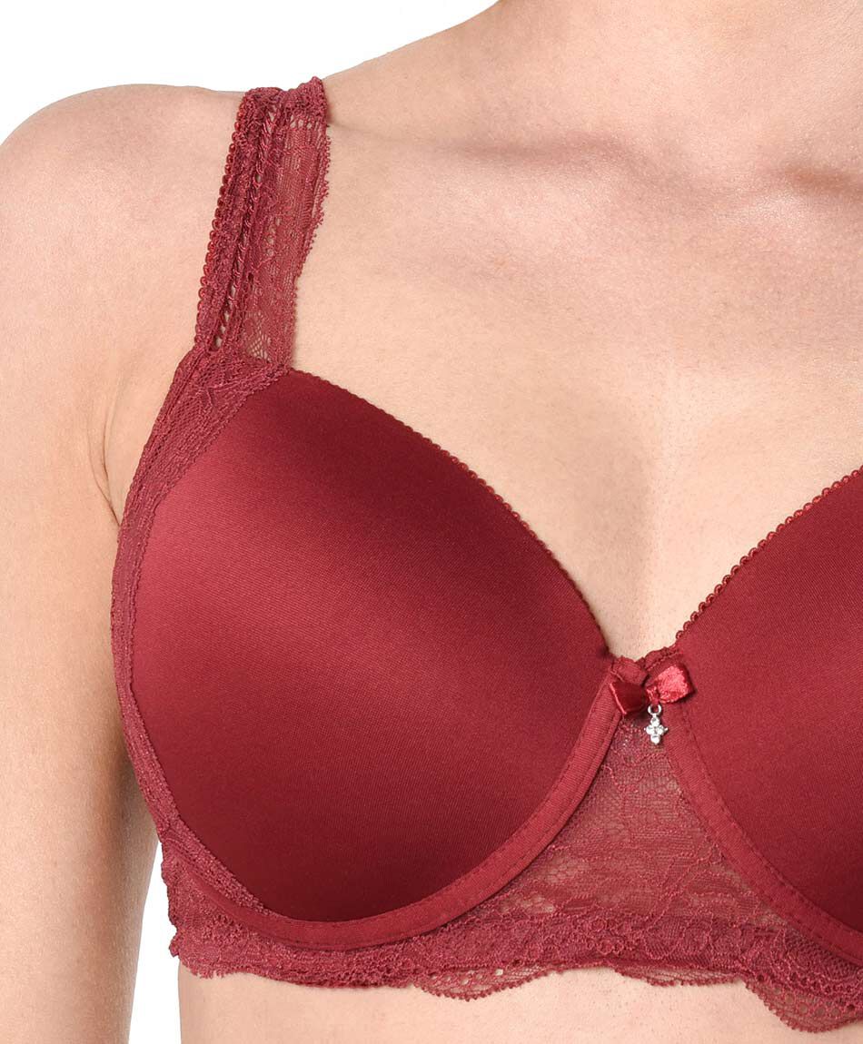Corpi&ntilde;o mujer encajes