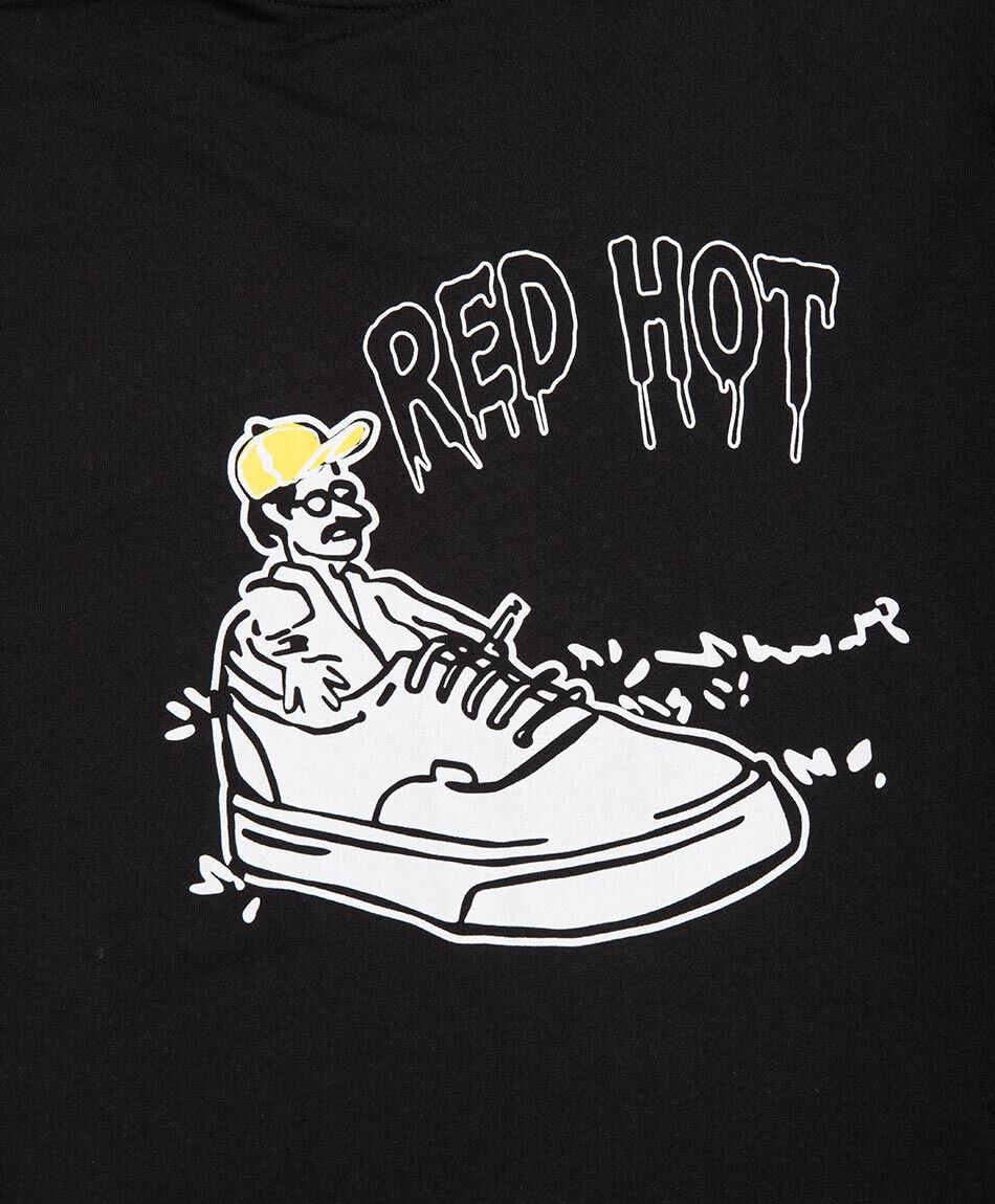 Remera hombre estampado zapato red hot