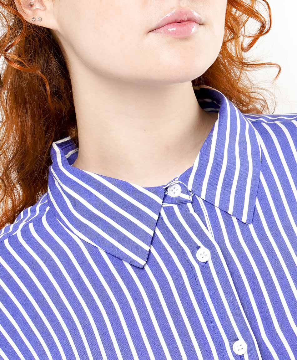 Camisa mujer l&iacute;neas azul