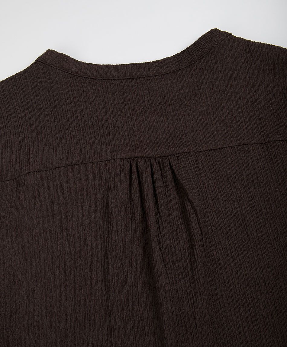 Remera mujer botones dorados