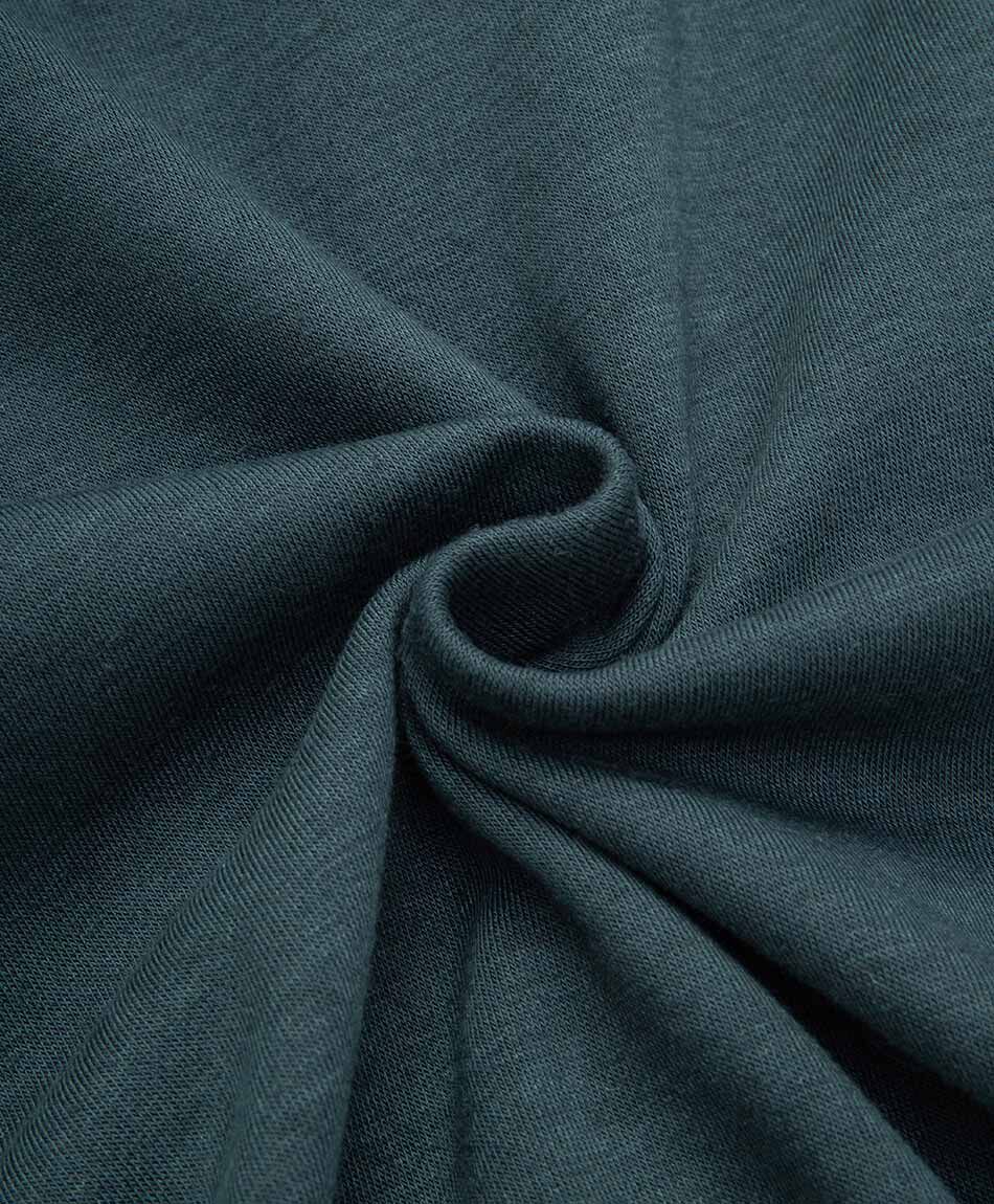 Buzo deportivo mujer linea white