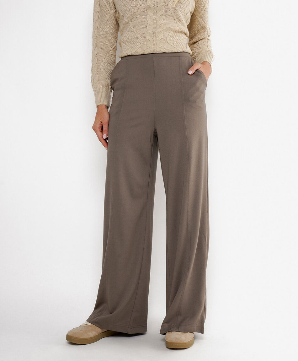 Pantal&oacute;n mujer l&iacute;nea bolsillos