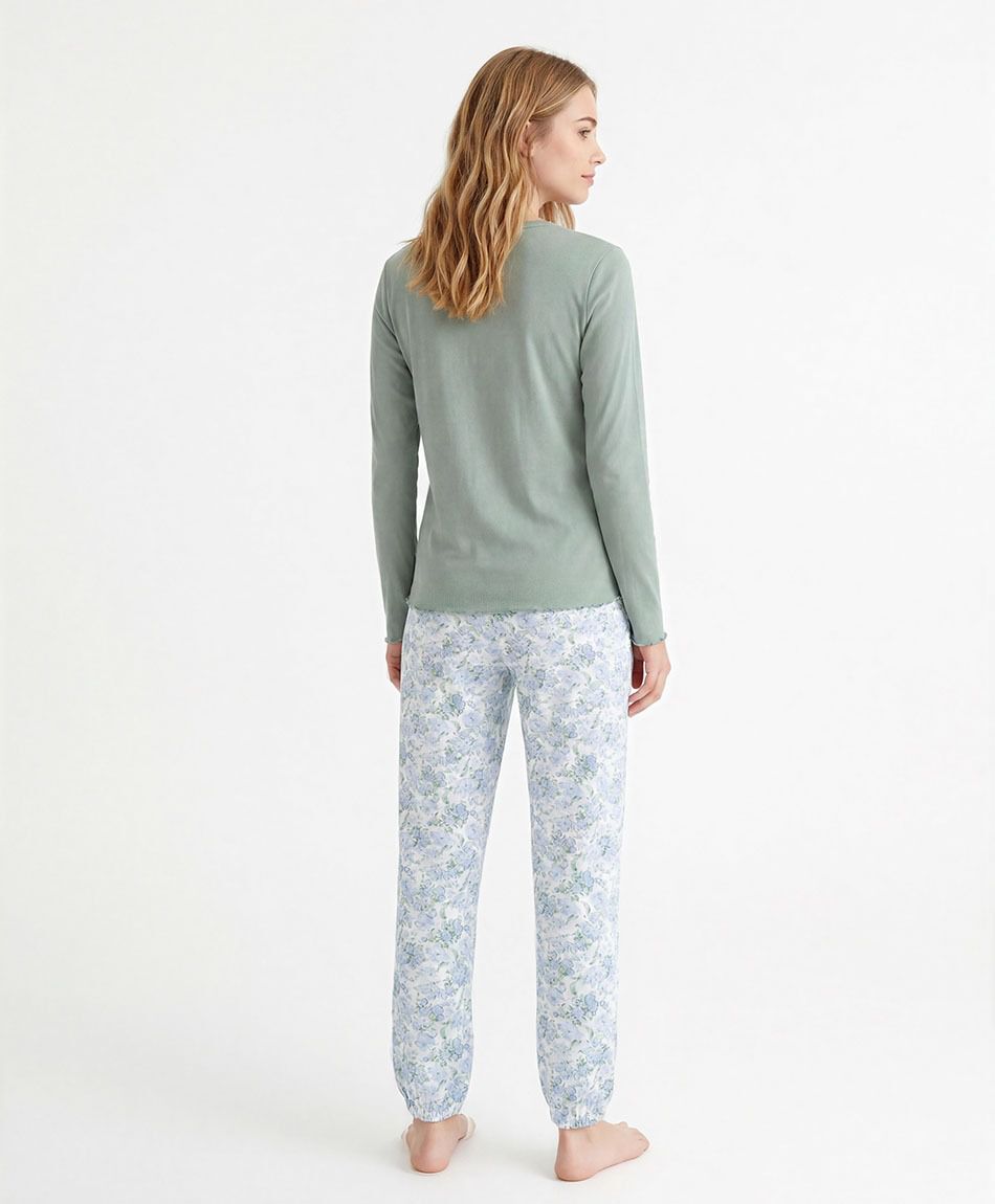 Pijama mujer pantal&oacute;n floreado verde