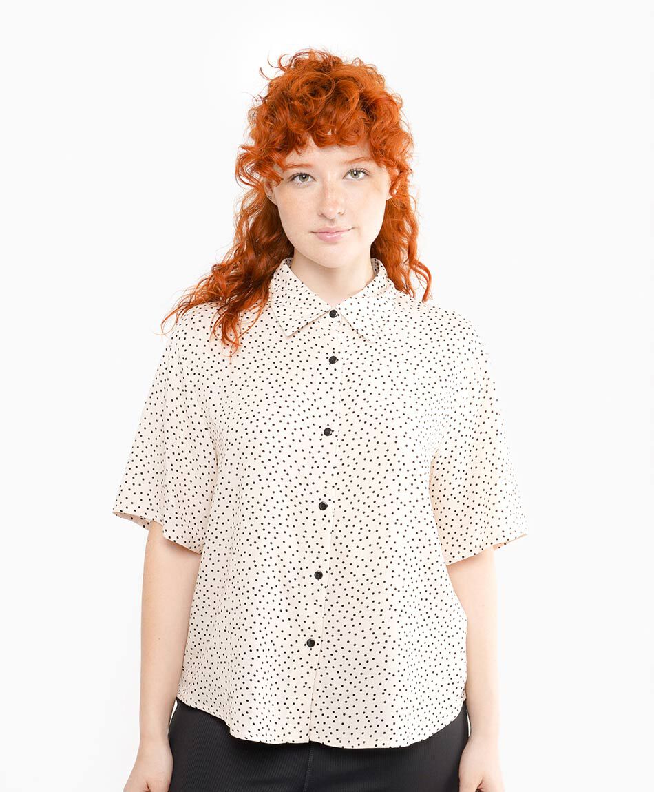 Camisa mujer dise&ntilde;o lunares