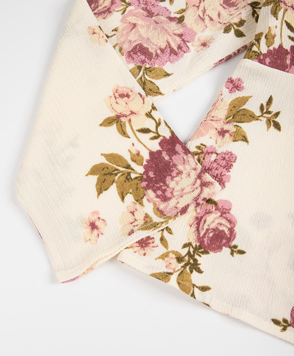 Remera mujer estampado floreado