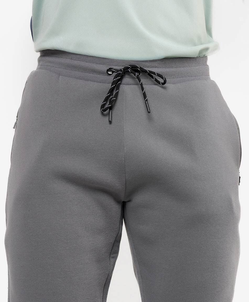 Pantal&oacute;n deportivo hombre costuras