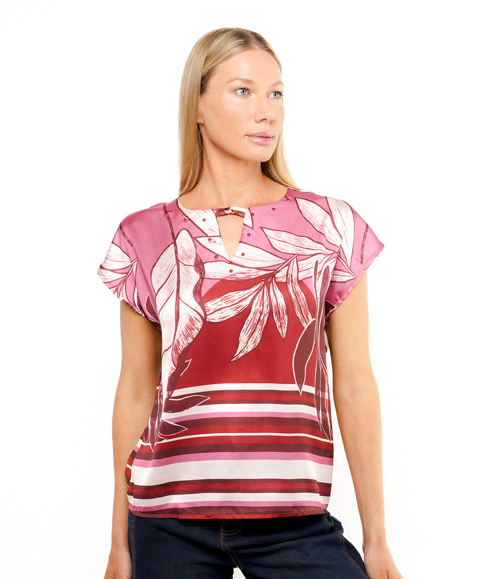 Remera mujer l&iacute;neas hojas