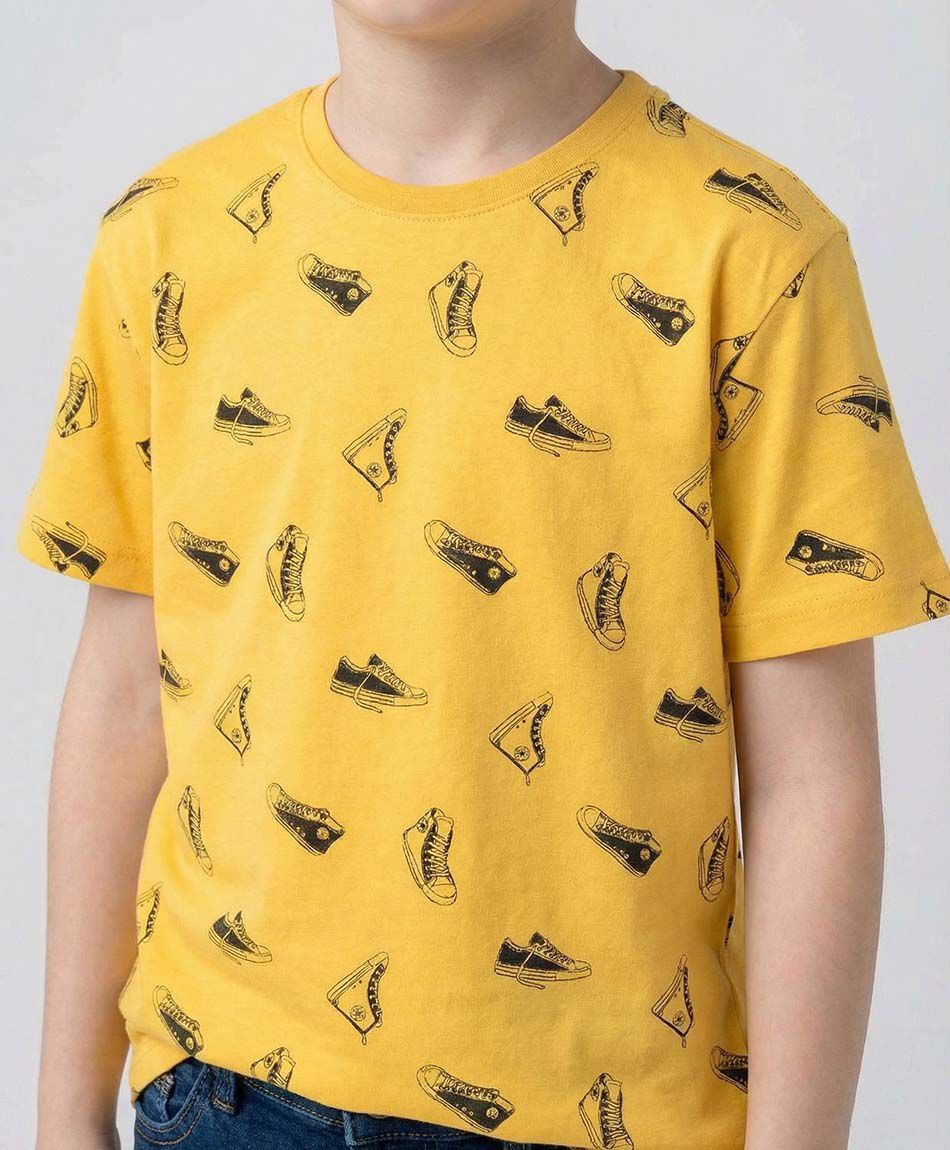 Remera ni&ntilde;o zapatillas