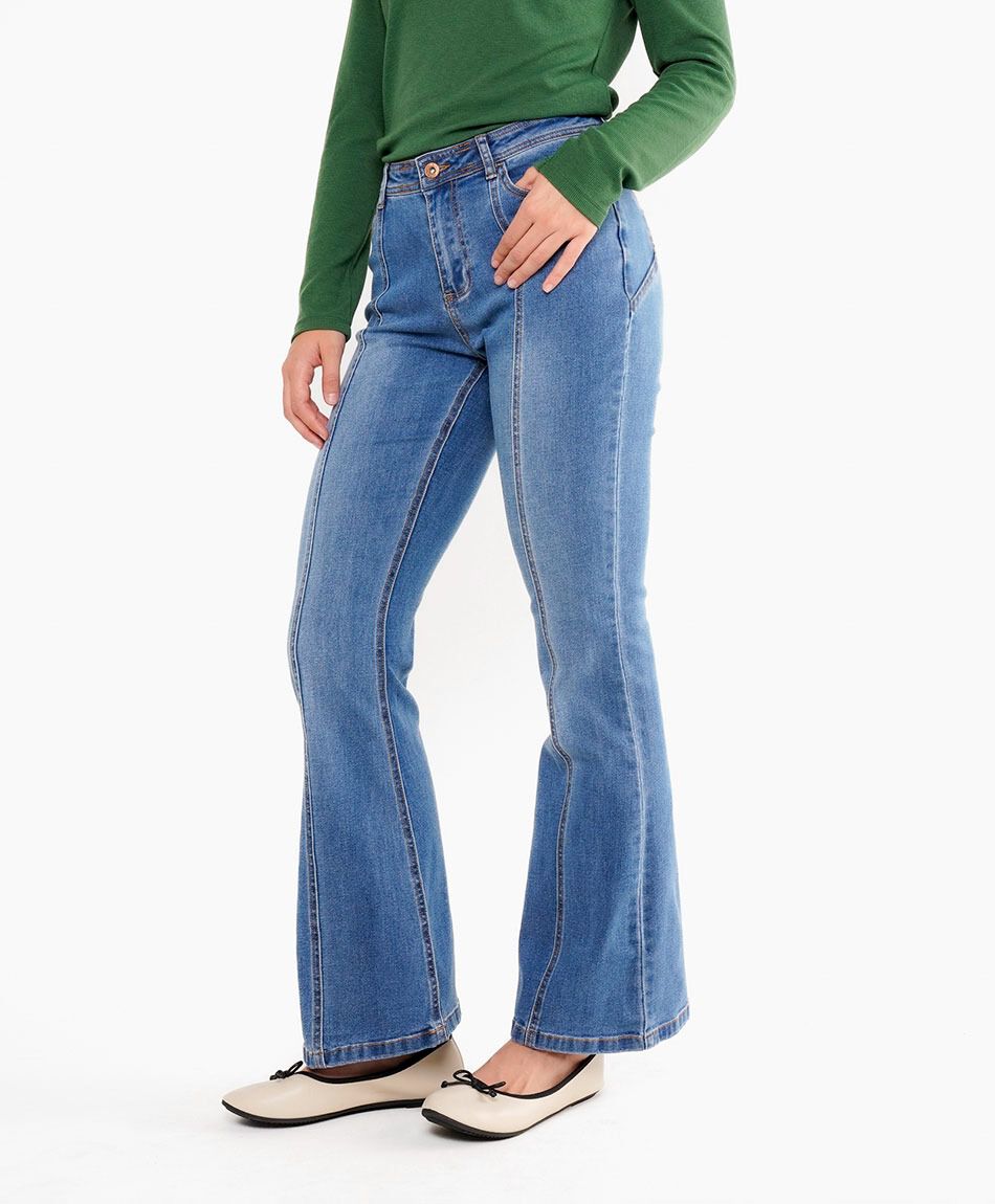 Jeans mujer flare linea decorativa