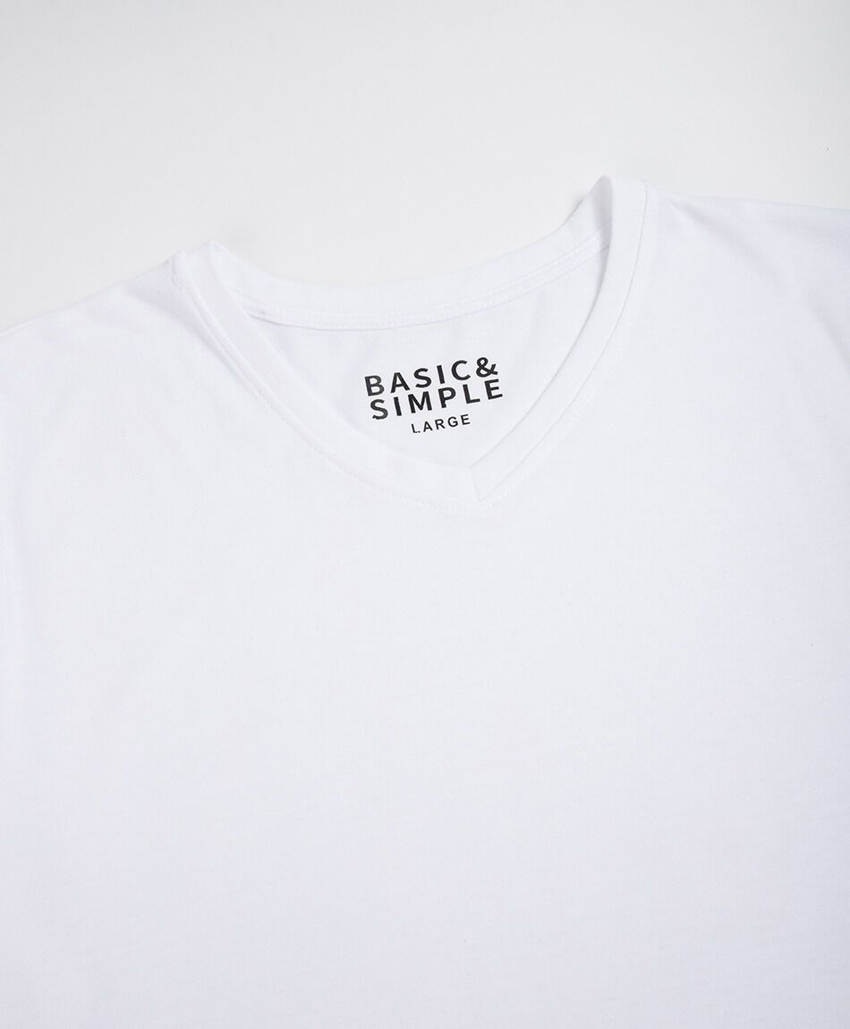 Remera hombre cuello en v lisa