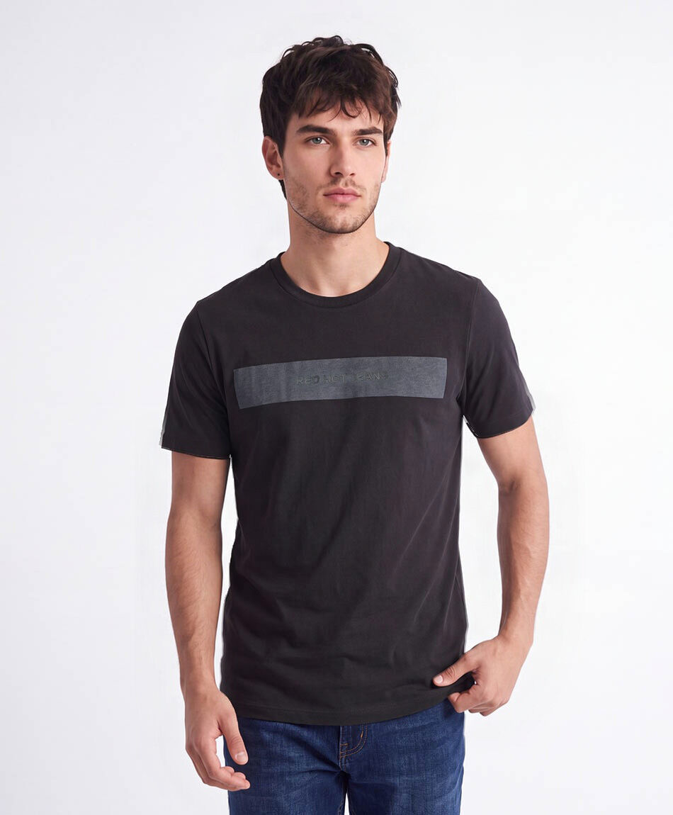 Remera hombre l&iacute;nea frontal