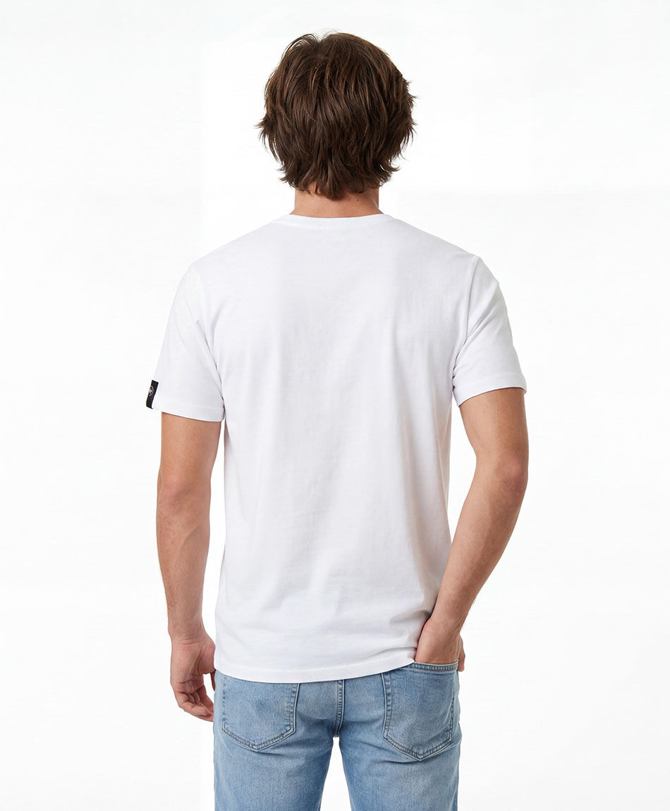 Remera hombre parche manga lisa