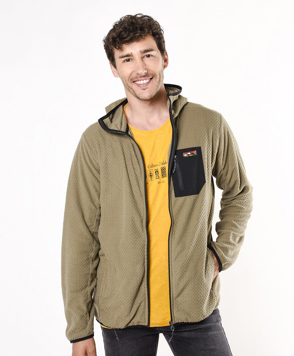 Buzo hombre outdoor textura