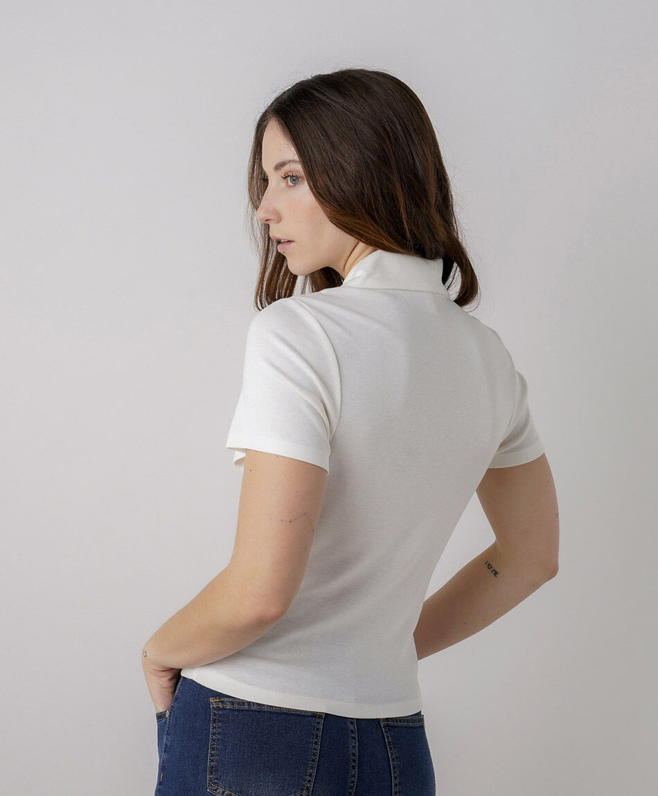 Remera mujer polo cierre