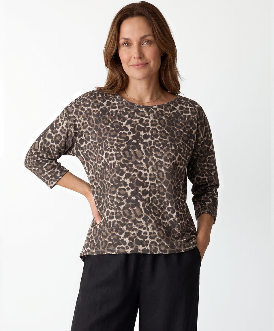 Remera mujer animal print lanosa