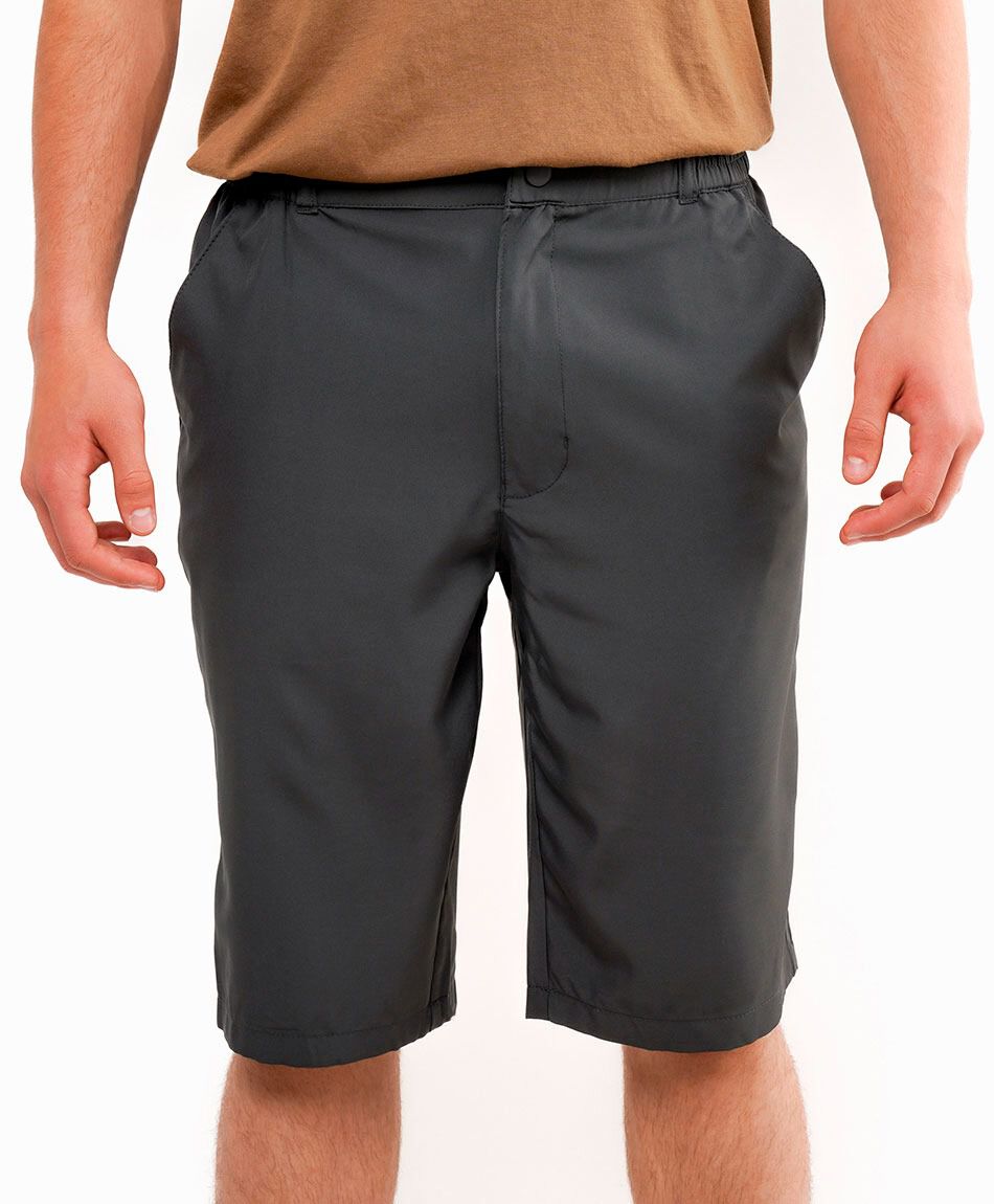 Bermuda hombre estilo surf