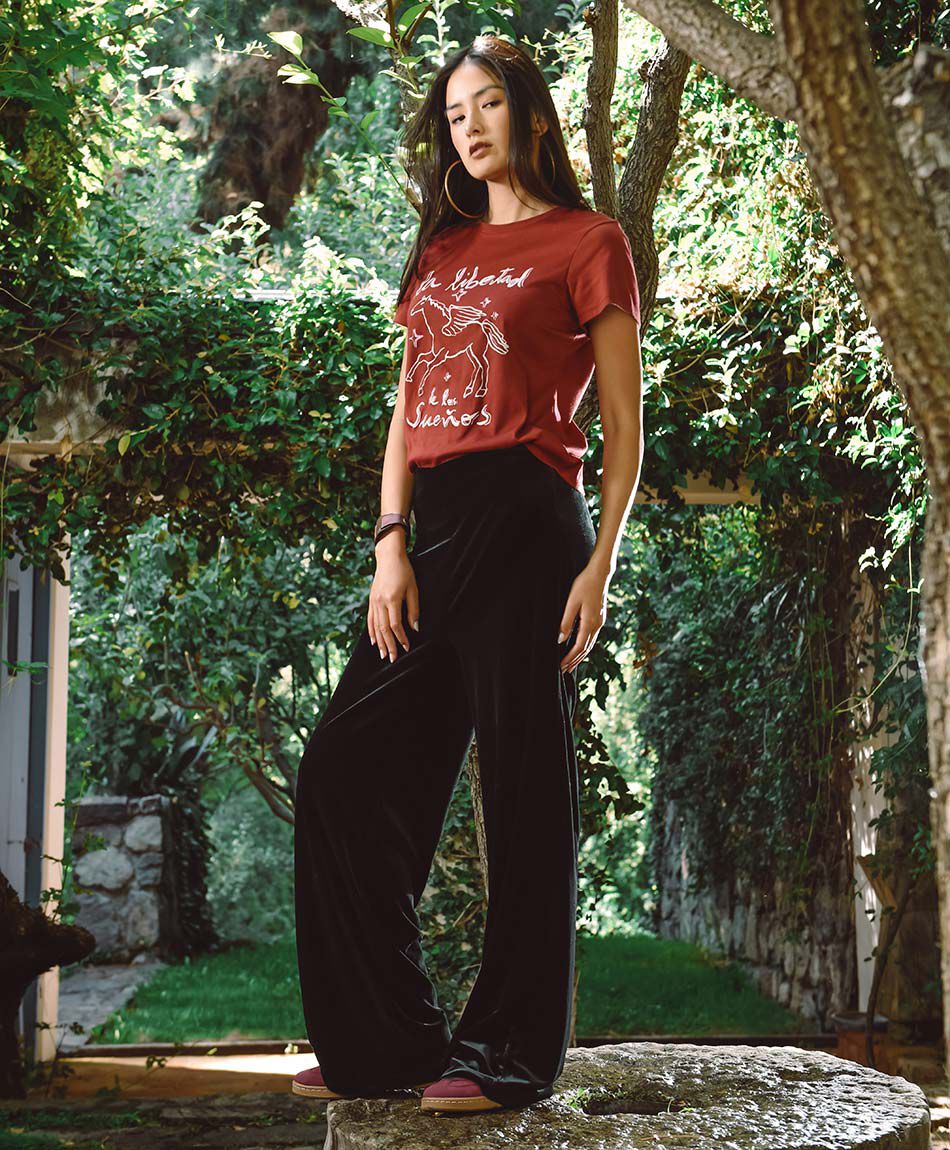 Pantal&oacute;n mujer velvet negro