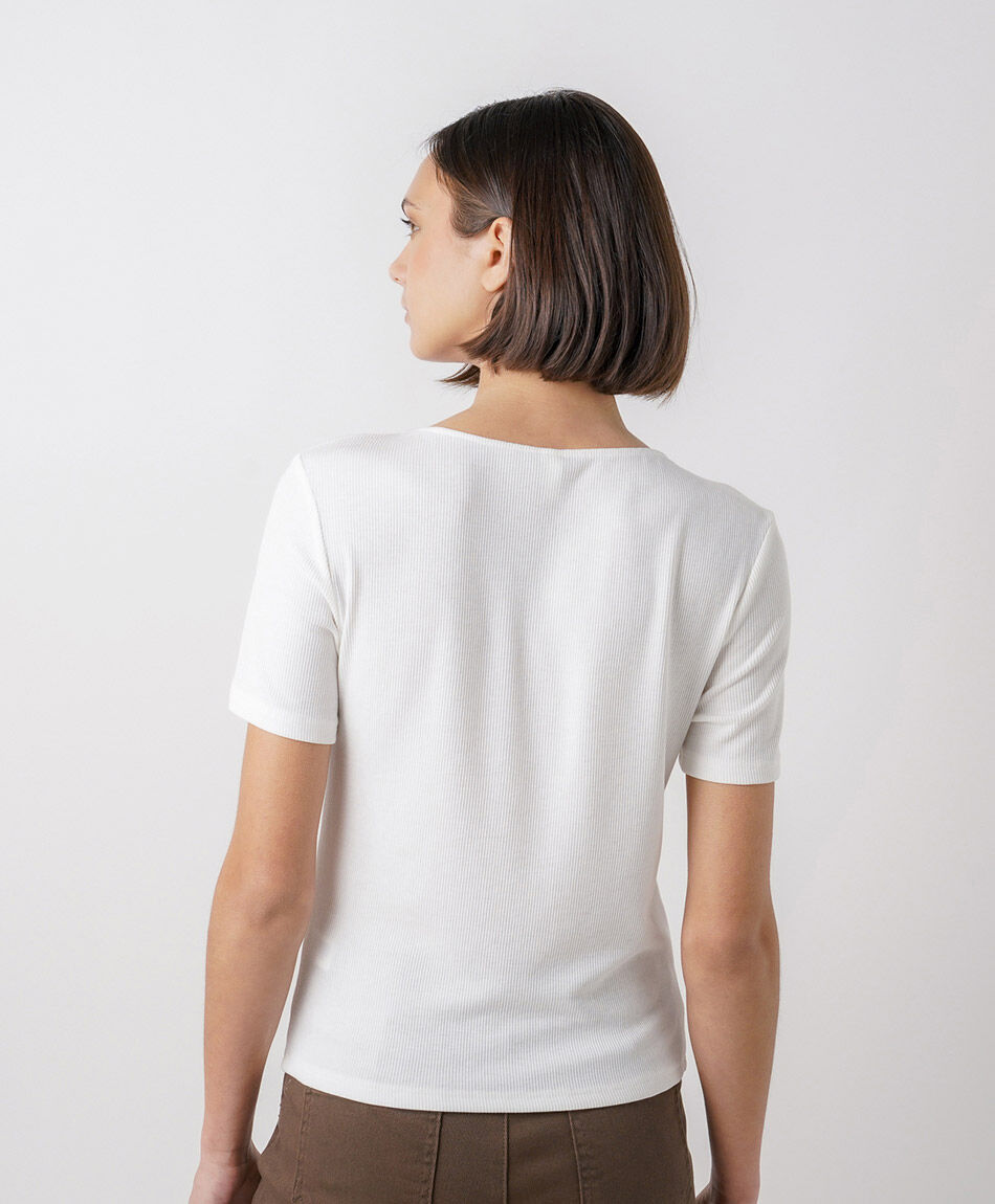Remera mujer encaje en v blanca