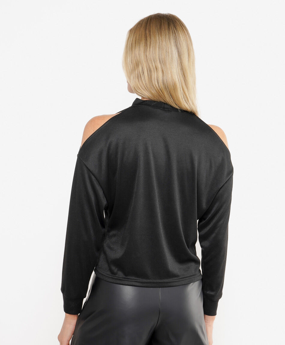 Remera mujer hombros abiertos