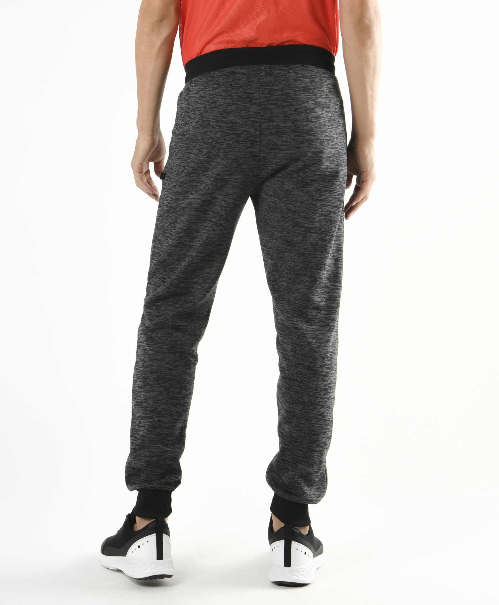 Pantal&oacute;n de buzo hombre contraste