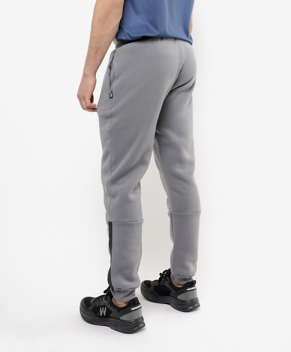 Pantal&oacute;n deportivo hombre costuras