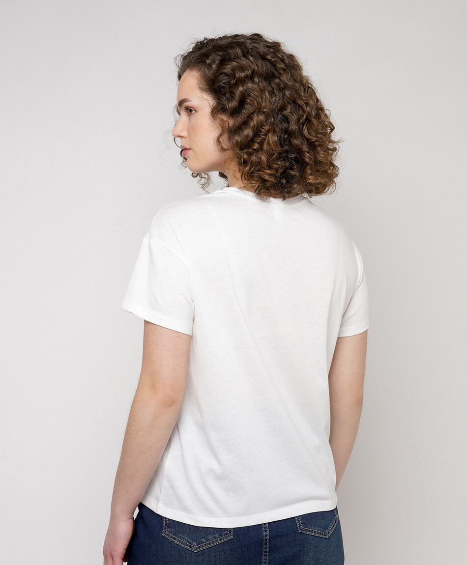 Remera mujer mariposas flores