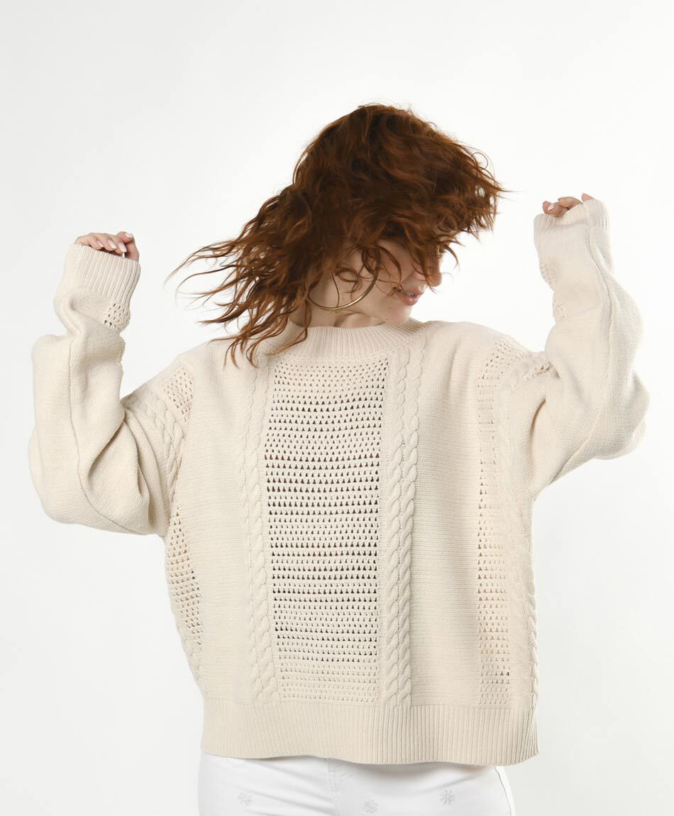 Sweater mujer detalles calados