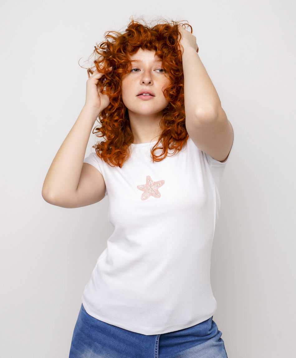Remera mujer bordado de estrella brillos