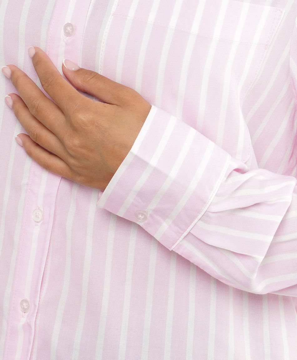 Camisa mujer estilo rom&aacute;ntico