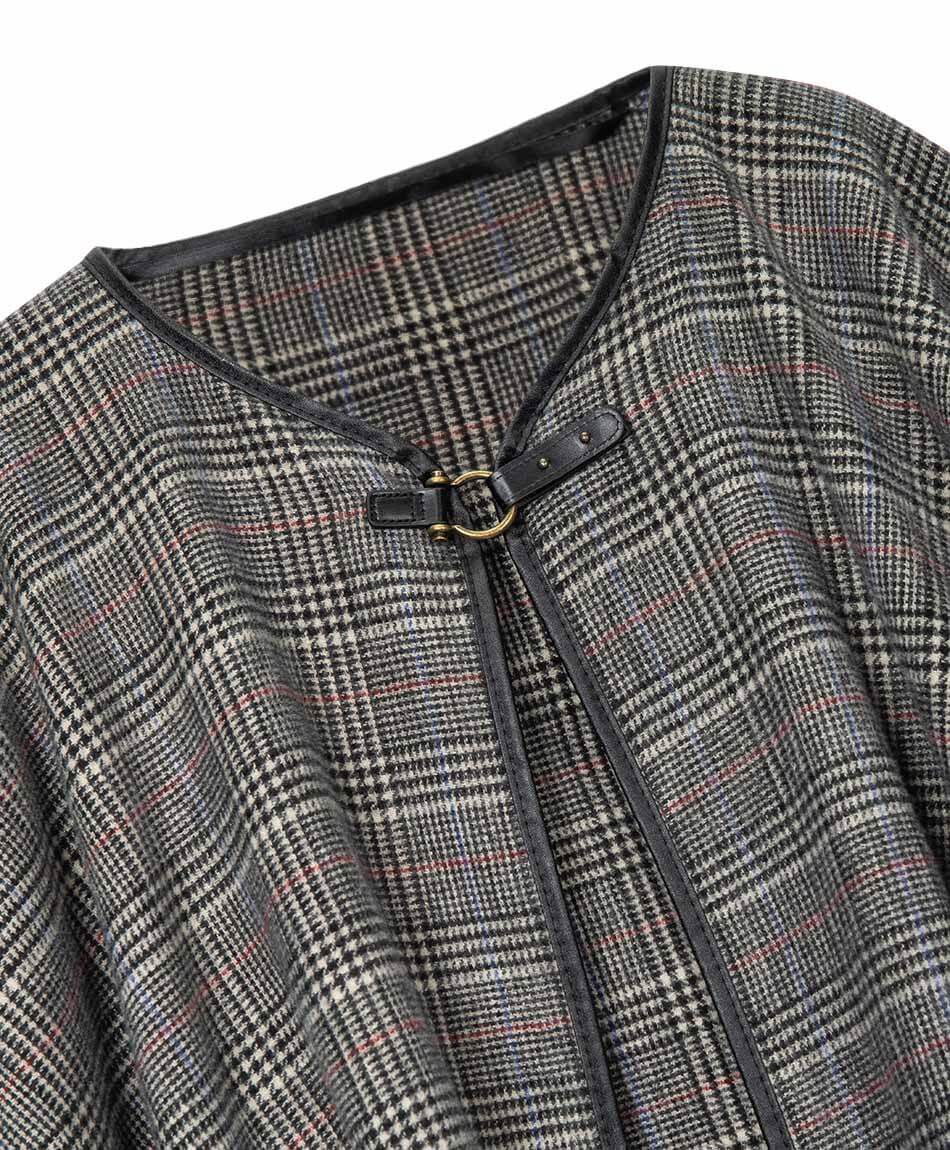 Poncho mujer broche dorado