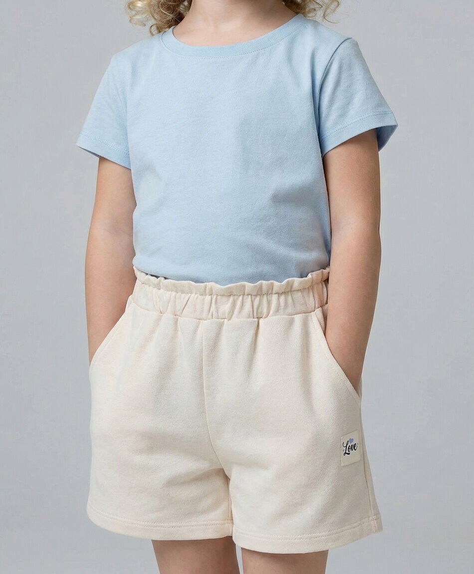 Short ni&ntilde;a beige