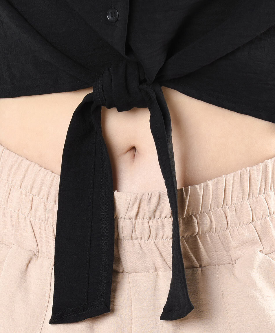 Blusa mujer lazo frontal negra