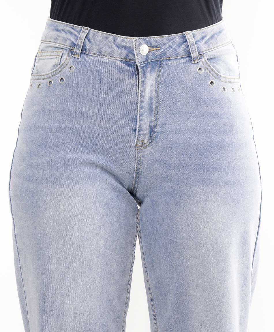 Jeans mujer ojetillos wide