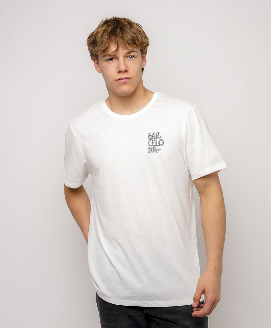 Remera hombre doble estampado  barcelona